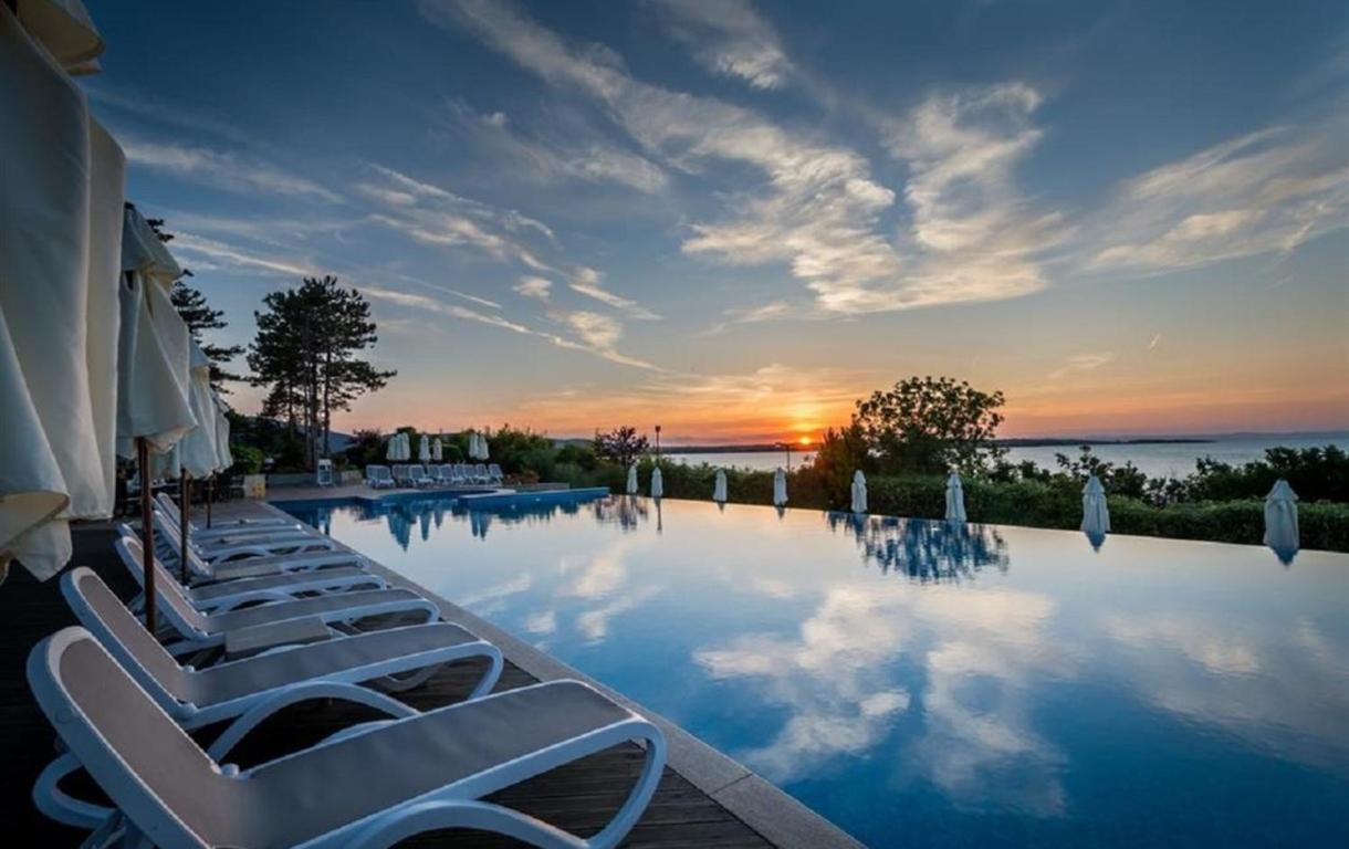 Santa Marina Resort Sozopol - Penthouse With Amazing Sea View Екстер'єр фото